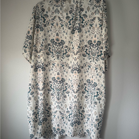 Cream Floral Kimono Cover-Up with Teal and Black Print - Picture 4 of 4